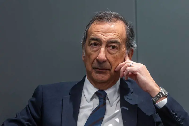 Sala ora si accorge dell'insicurezza di Milano ma anche i vip la denunciano da anni