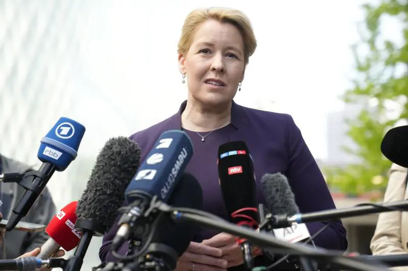 Berlino, nuove violenze. Le aggressioni politiche scuotono la Germania