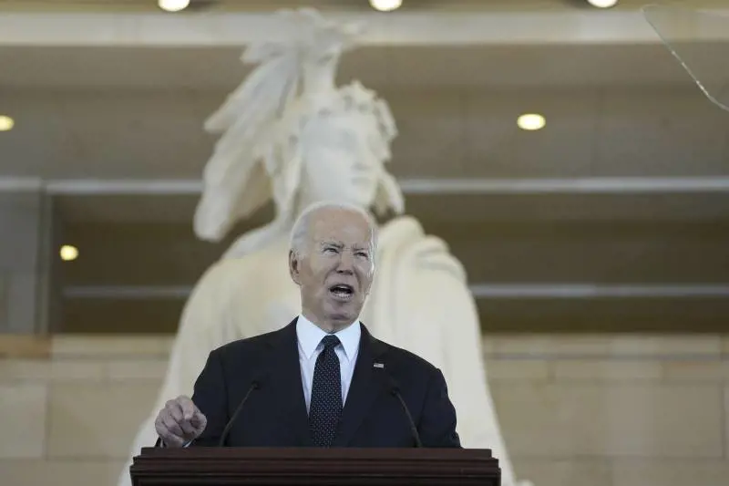 Tregua, il piano in tre fasi Biden: "Hamas lo accetti"