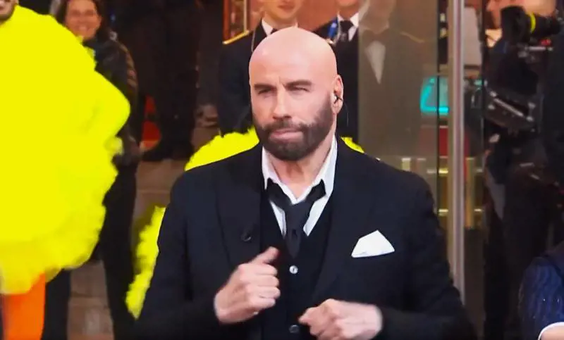 Sanremo, la Rai blocca il compenso per John Travolta e chiede il risarcimento danni