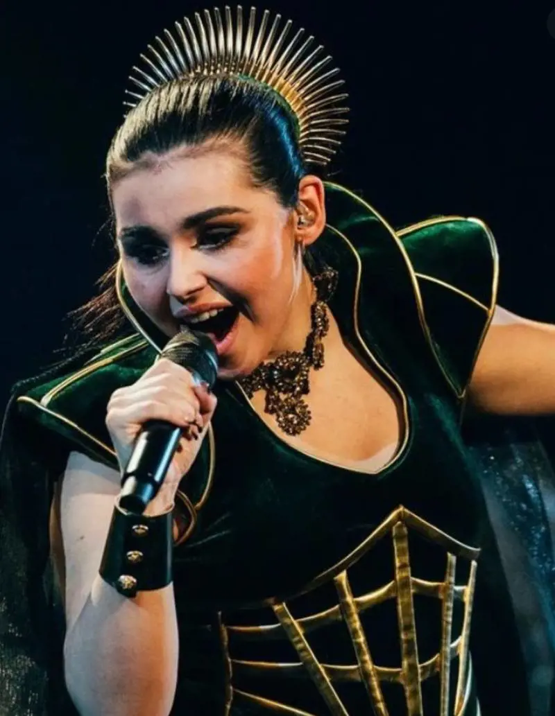 "A Gaza un genocidio". La presentatrice italo-norvegese Alessandra Mele lascia l'Eurovision 