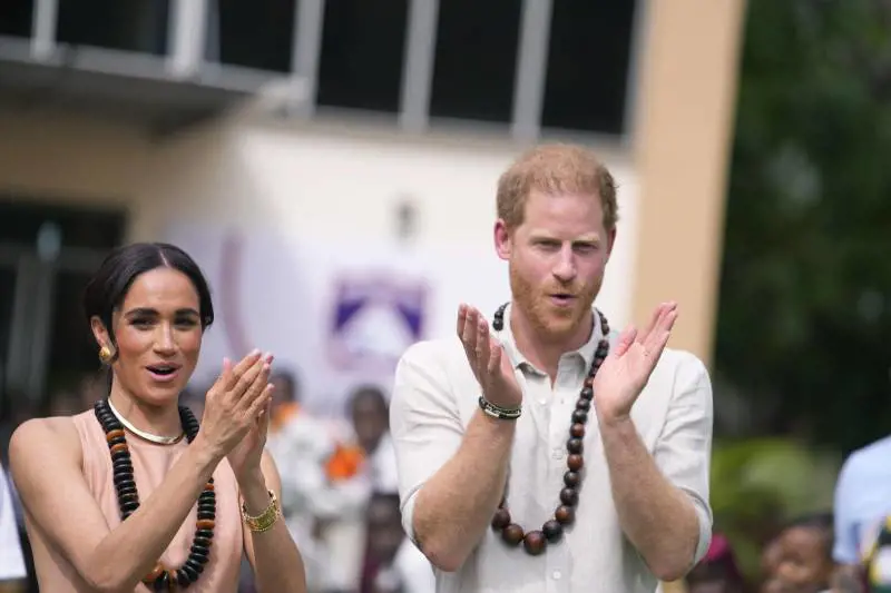 Sull'orlo del fallimento, cosa rischiano Harry e Meghan
