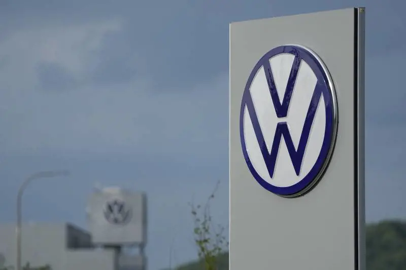 I sindacati a Volkswagen: via 1,5 miliardi di stipendi