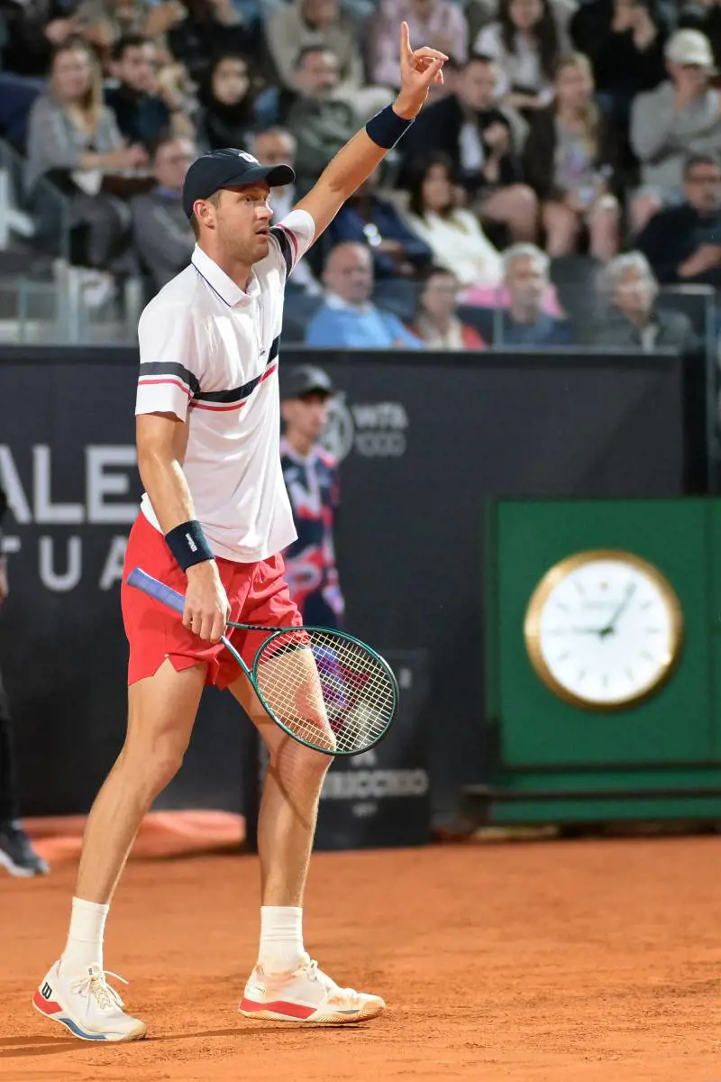 Internazionali, Jarry in finale con Zverev: battuto Paul in tre set