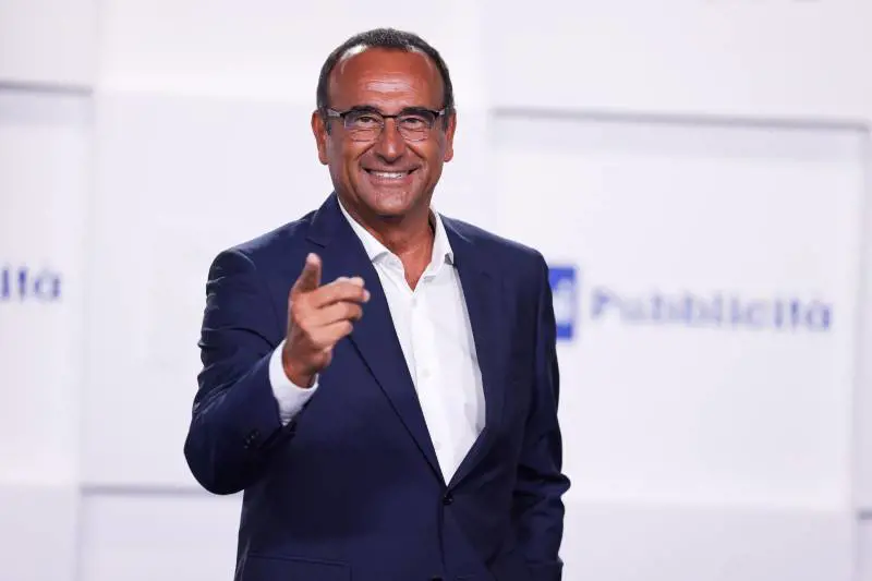 I giovani separati dai big. E un nuovo sistema di voto più affidabile