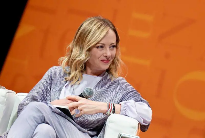 Meloni: "O la va o la spacca..."