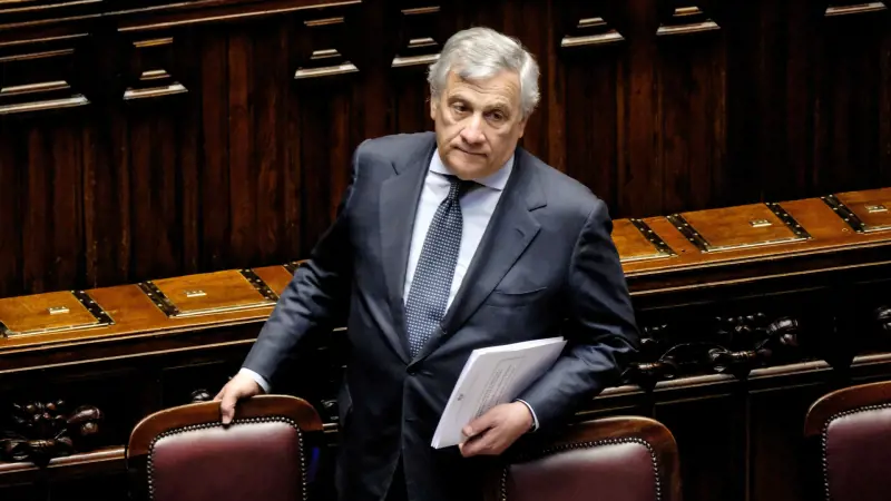 Pd e 5S: "Ora tocca all'Italia riconoscere la Palestina". Il governo frena sui due Stati