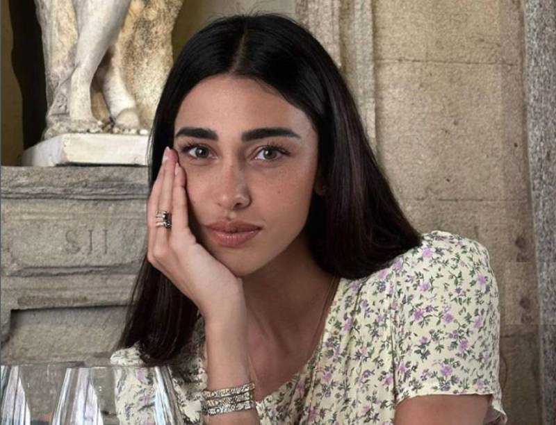 Belen Rodriguez, rissa a Milano con delle sconosciute? Spunta un video