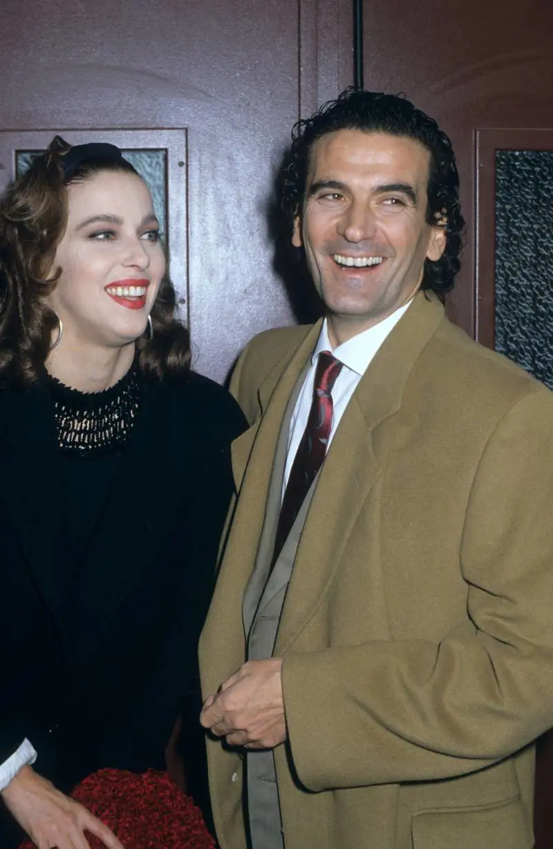 Massimo Troisi con Clarissa Burt