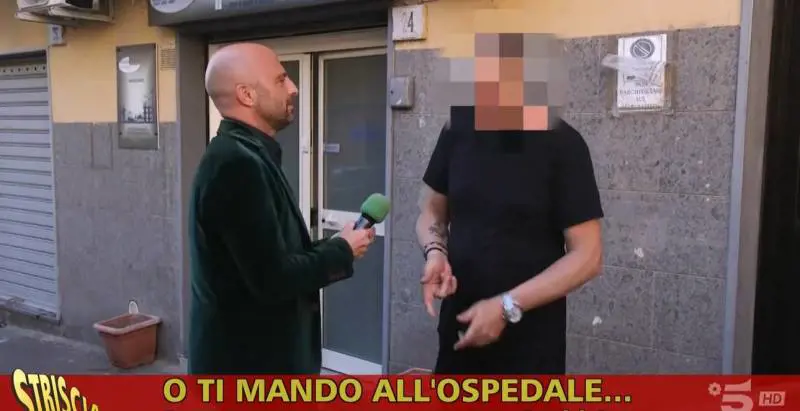 "Ti mando all'ospedale ...". L'inviato di Striscia minacciato per la truffa dell'olio extravergine