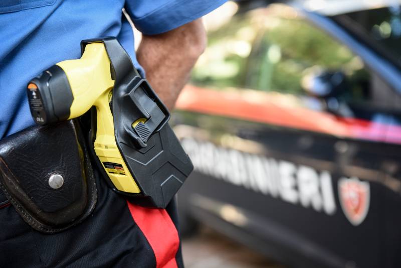 Morire è un rischio del mestiere di bandito, gli europei "fastidiosi" e i rom: quindi, oggi...