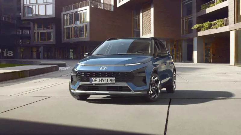Hyundai Bayon 2024, caratteristiche e prezzo del rinnovato crossover