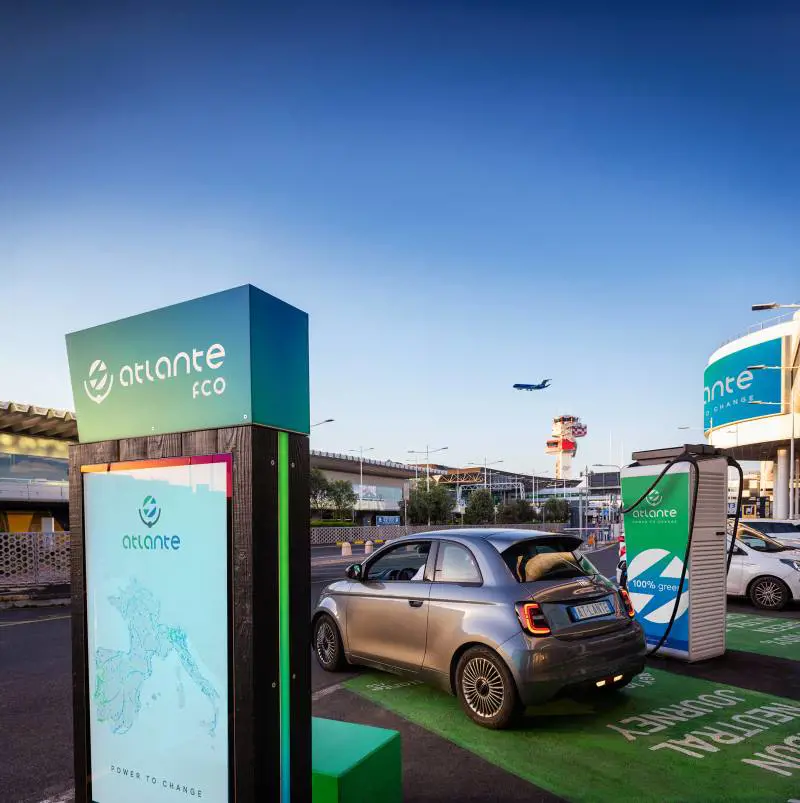"La più grande rete di ricarica del Sud Europa". La sfida di Atlante sulla e-mobility