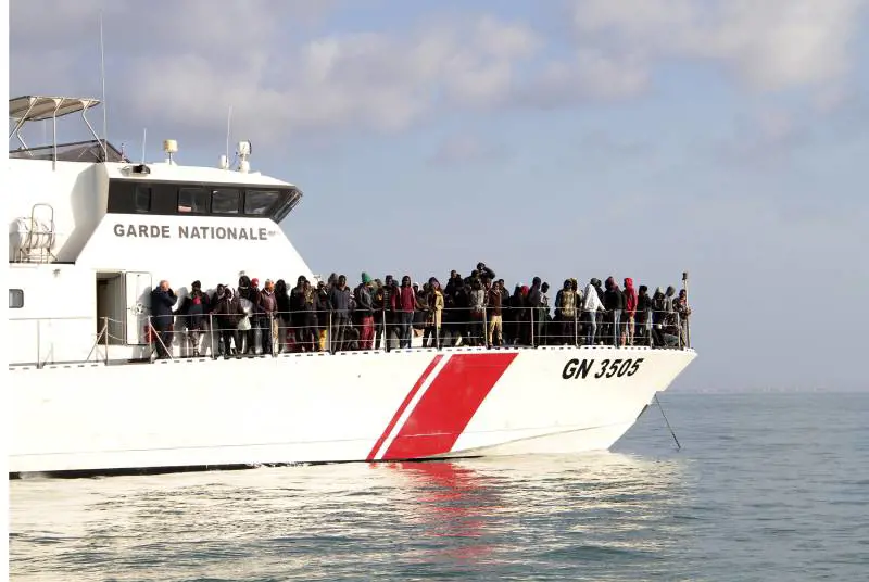 Assist del Consiglio di Stato alle Ong: stop all'invio di motovedette alla Tunisia