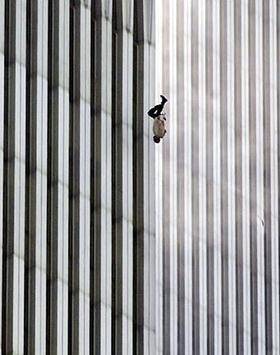 Perché l’Occidente ha dimenticato l’11 settembre. E chiede pure scusa