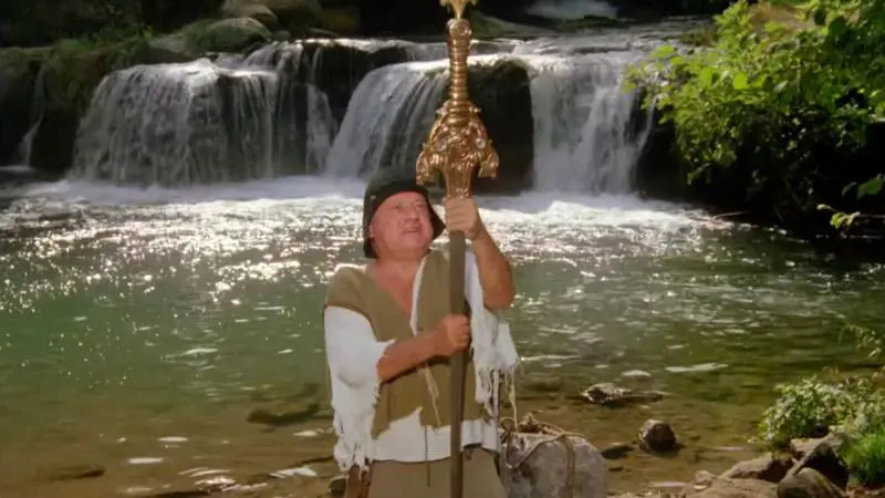 Questa sera Superfantozzi in tv. Ecco in quale ordine vedere i film di Paolo Villaggio
