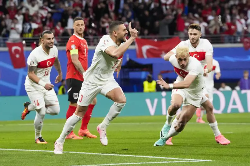 La Turchia di Montella piega 2-1 una coriacea Austria: decisiva la doppietta di Demiral