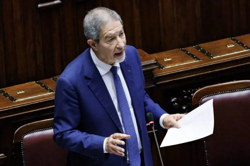 "I fondi anti siccità? Vanno usati tutti". Intervista a Nello Musumeci