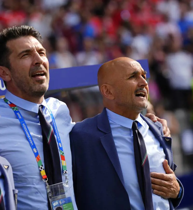 "L'azzurro mia seconda pelle". Buffon resta in Nazionale e prolunga il contratto