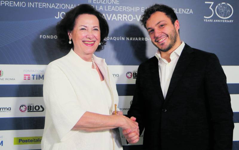 A Lina Tombolato Doris e Nicolò Govoni il premio intitolato a Navarro-Valls