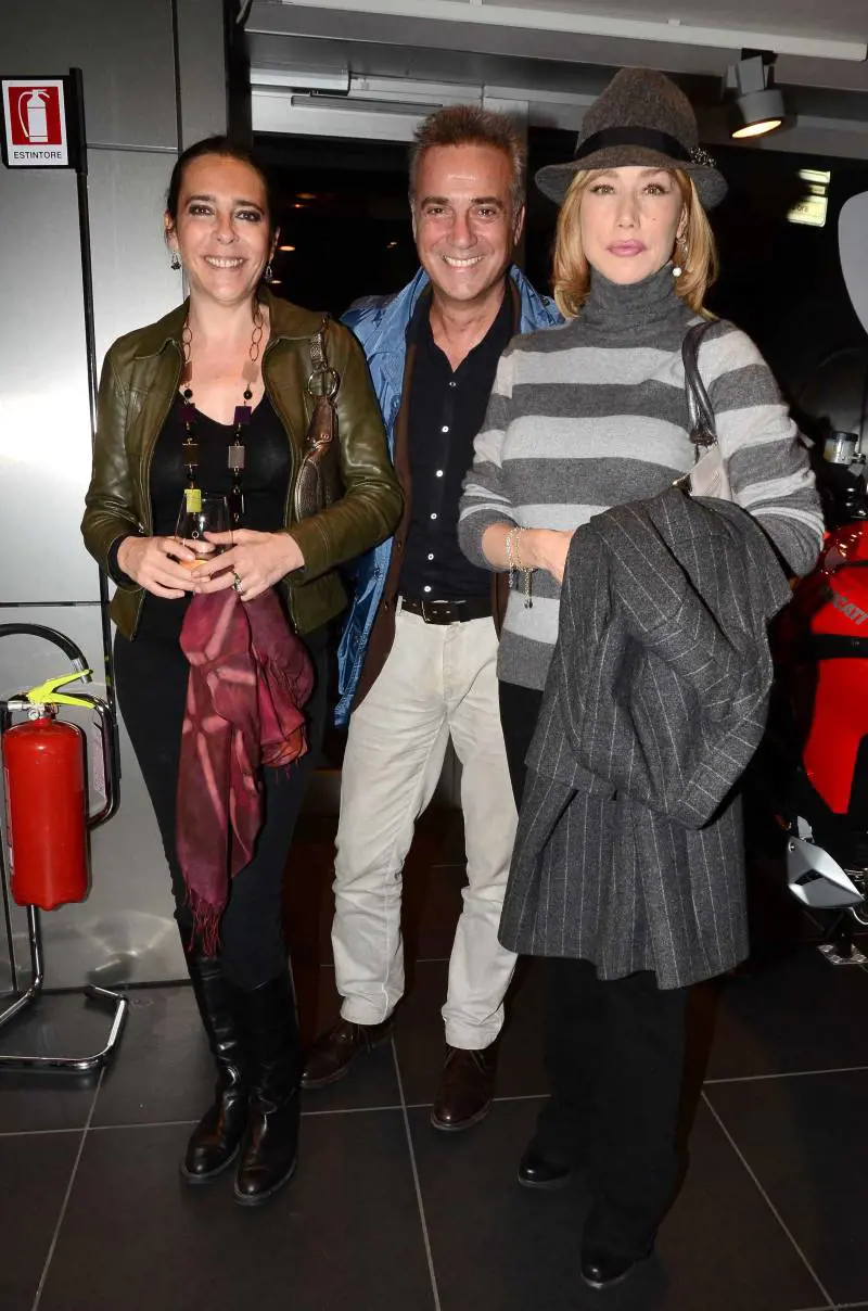 Nancy Brilli e Massimo Ghini all’inaugurazione del Ducati Store a Roma (2011)