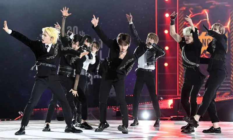 Stray Kids, gli eroi del pop coreano che piace ovunque (e fattura miliardi)