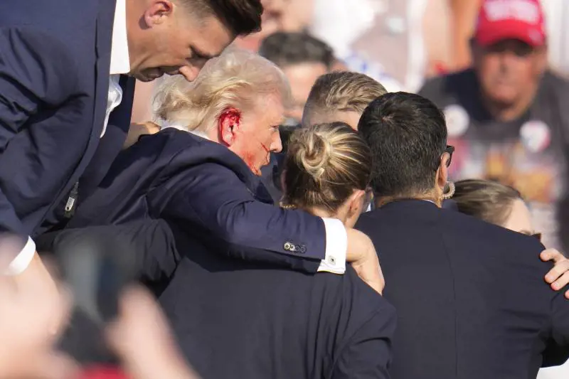 L'attentato a Trump cambia tutto: cosa succede ora alla campagna elettorale Usa
