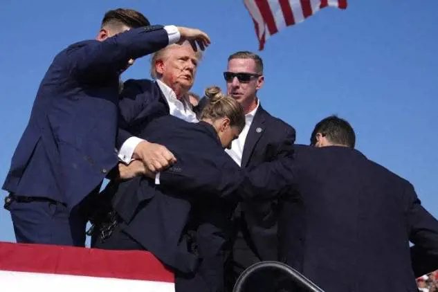 Tra fallimenti e attentati: chi sono gli agenti speciali che proteggono i presidenti Usa