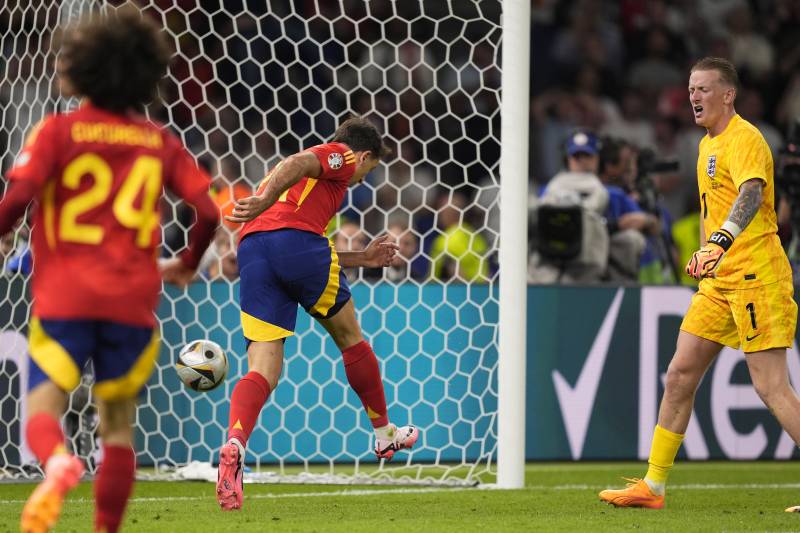 Spagna Inghilterra Oyarzabal gol