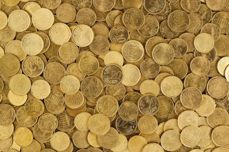 Spariscono le monete da 5, 10 e 20 centesimi. Ecco perché è sempre più difficile avere il resto