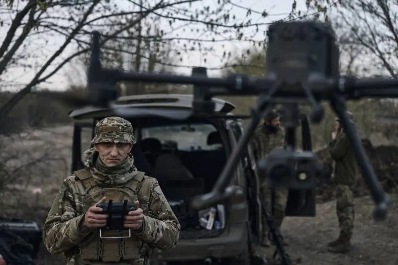 Droni killer comandati dall'Ia: l'arma di Kiev contro la Russia
