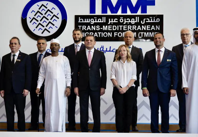 Missione a Tripoli per fermare gli sbarchi. "I migranti illegali nemici di quelli legali"