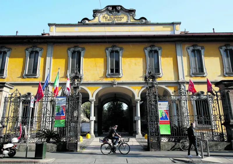 Marotta e gli altri vip irriducibili nelle (solite) case del Trivulzio