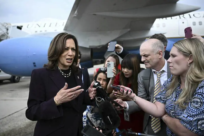 Harris, investitura ufficiale. Conto alla rovescia per il vice