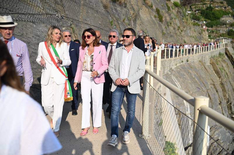 Riaperta "Via Dell'Amore", il ministro Santanchè: "Fiore all'occhiello del patrimonio Unesco"