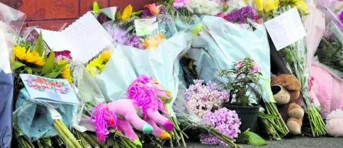 Strage di Southport. Morta la terza bimba. Il cordoglio di Re Carlo
