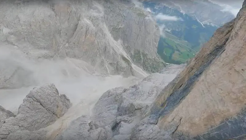 Tragedia in Val Badia, base jumper lombardo muore dopo un lancio dal Piz da Lech