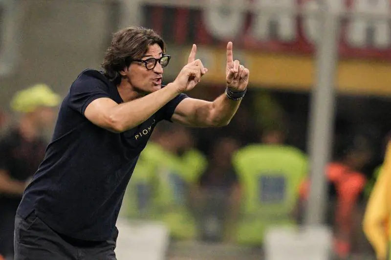 Fiorentina, inizia l'era Vanoli: ecco le mosse del nuovo tecnico per uscire dalla crisi