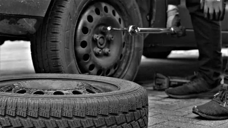 Bonus pneumatici 2025: come risparmiare sul cambio gomme