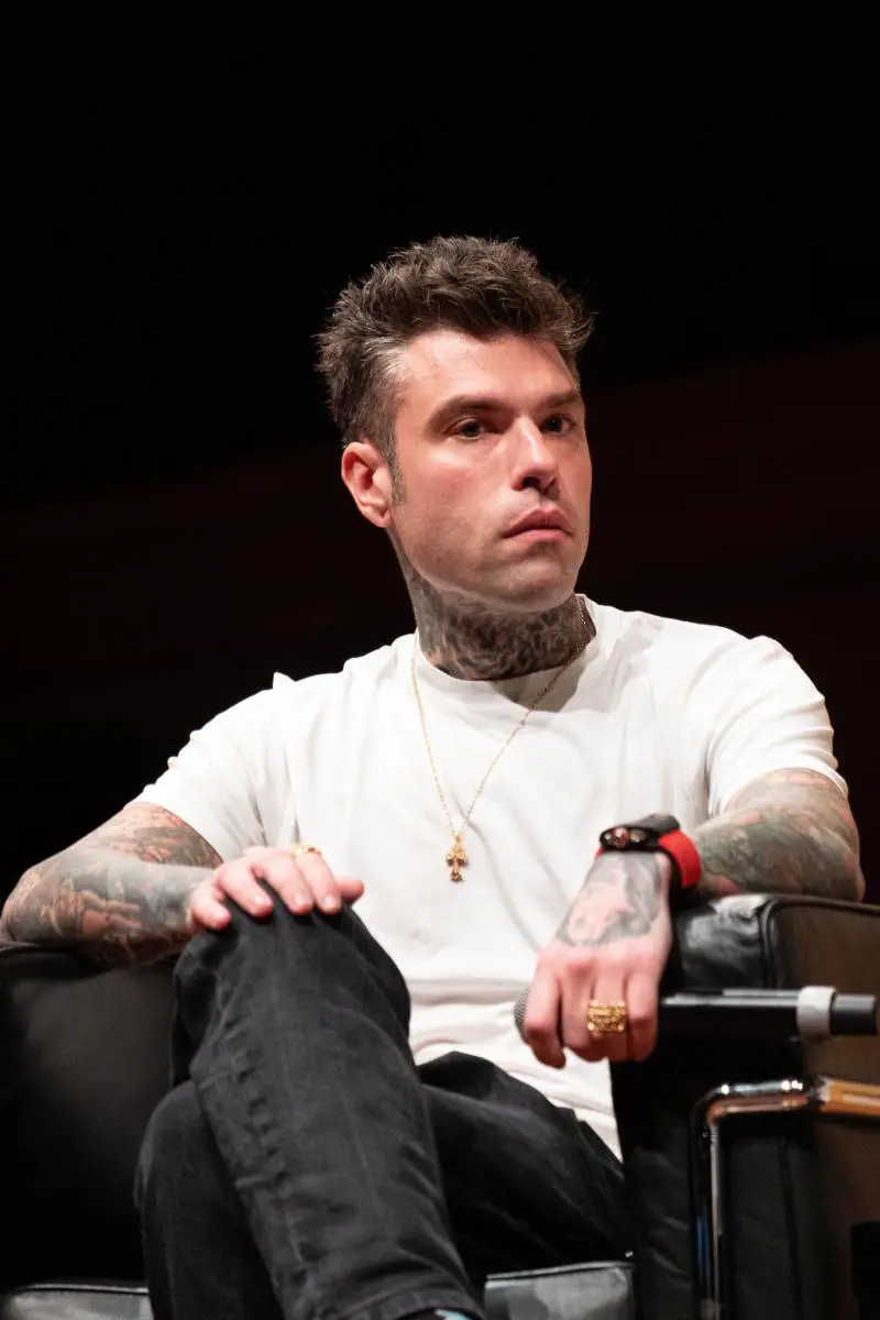 "L'ammazzo, sono di Rozzano", "Basta coi luoghi comuni". Così il sindaco replica a Fedez