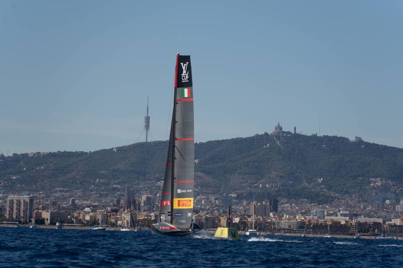 Luna Rossa Barcellona regata 2