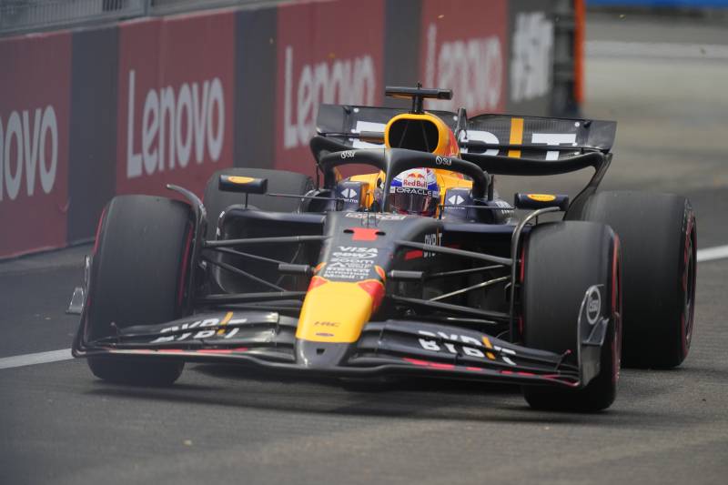 F1 Singapore Q1 Verstappen