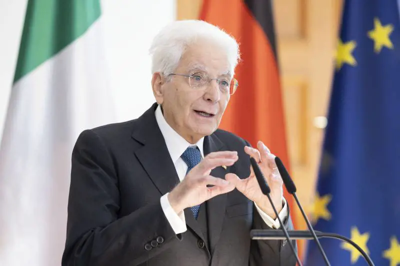 Mattarella, lotta all’inflazione è principio costituzionale
