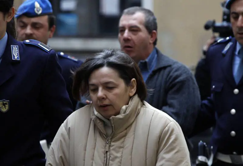 Strage di Erba, respinto il ricorso: no alla revisione del processo, resta l'ergastolo per Olindo Romano e Rosa Bazzi
