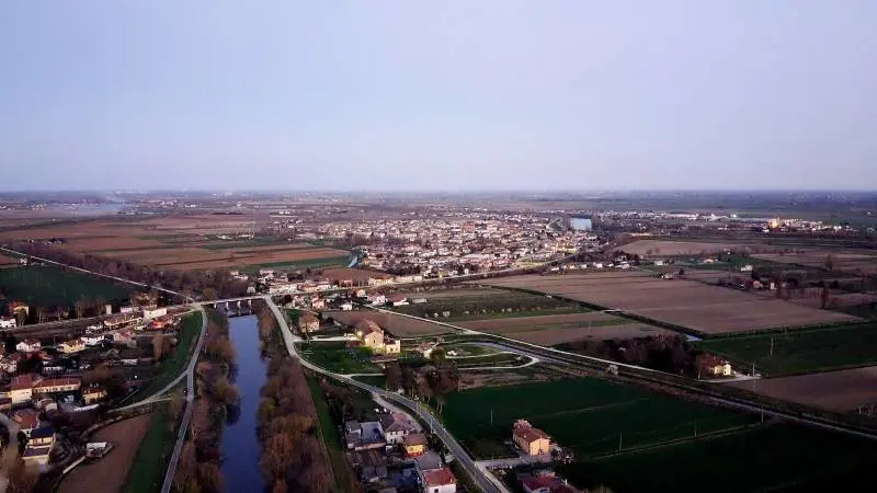 Il giallo di Anguillara Veneta: "Ogni cittadino ha scommesso 14.000 euro"