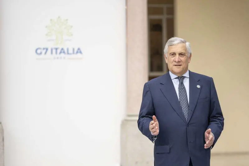 Tajani chiude il G7 Sviluppo di Pescara. "Un tassello per la pace Italia credibile"