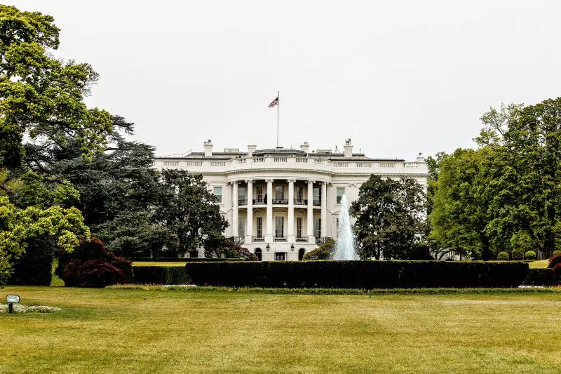 La libertà dai soldi di Washington