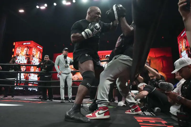 Tyson non smette mai: torna sul ring a (quasi) 60 anni