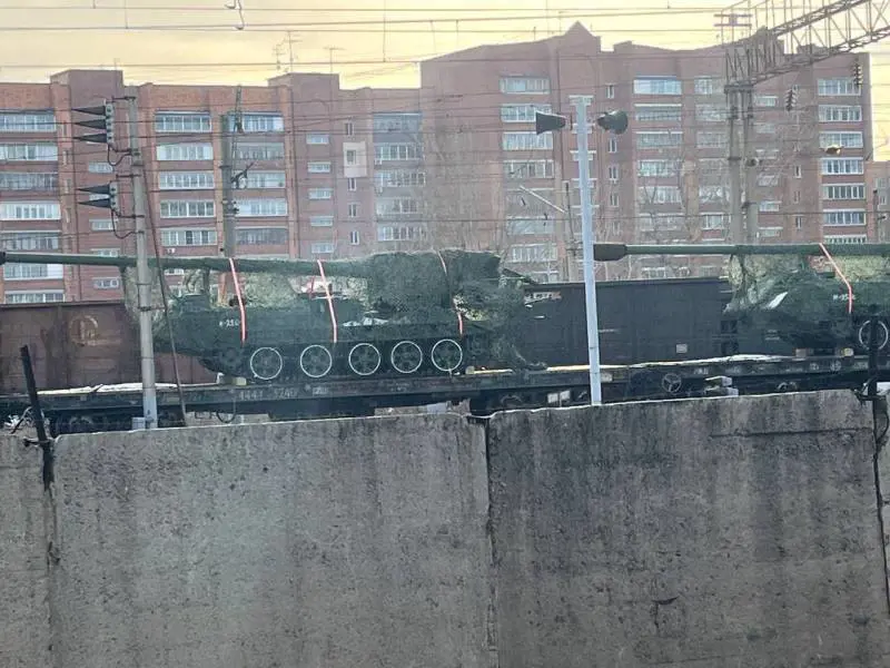 Il "Monster Gun" di Kim avvistato in Russia: ecco perché Putin schiera l'artiglieria nordcoreana