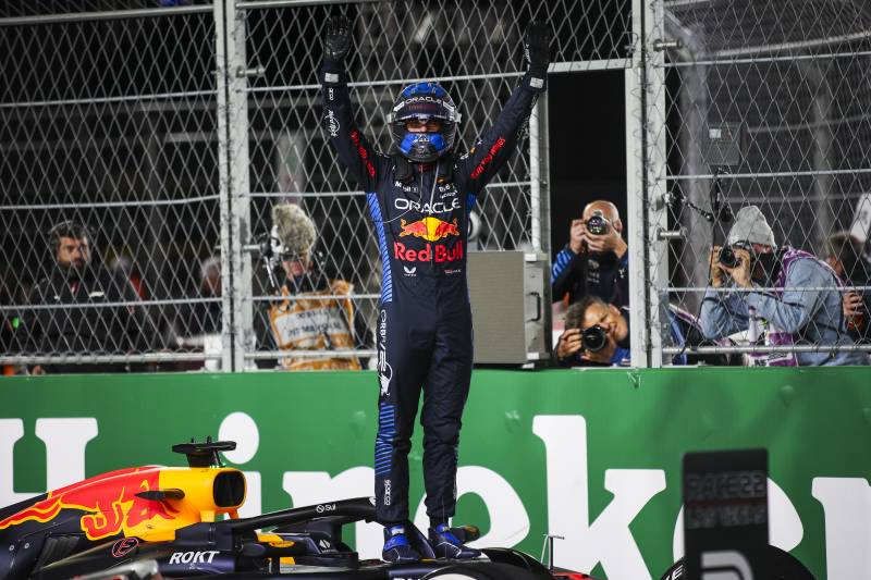 Max Verstappen quattro volte re. Ma non paragonatelo a Fangio, Schumi o Hamilton